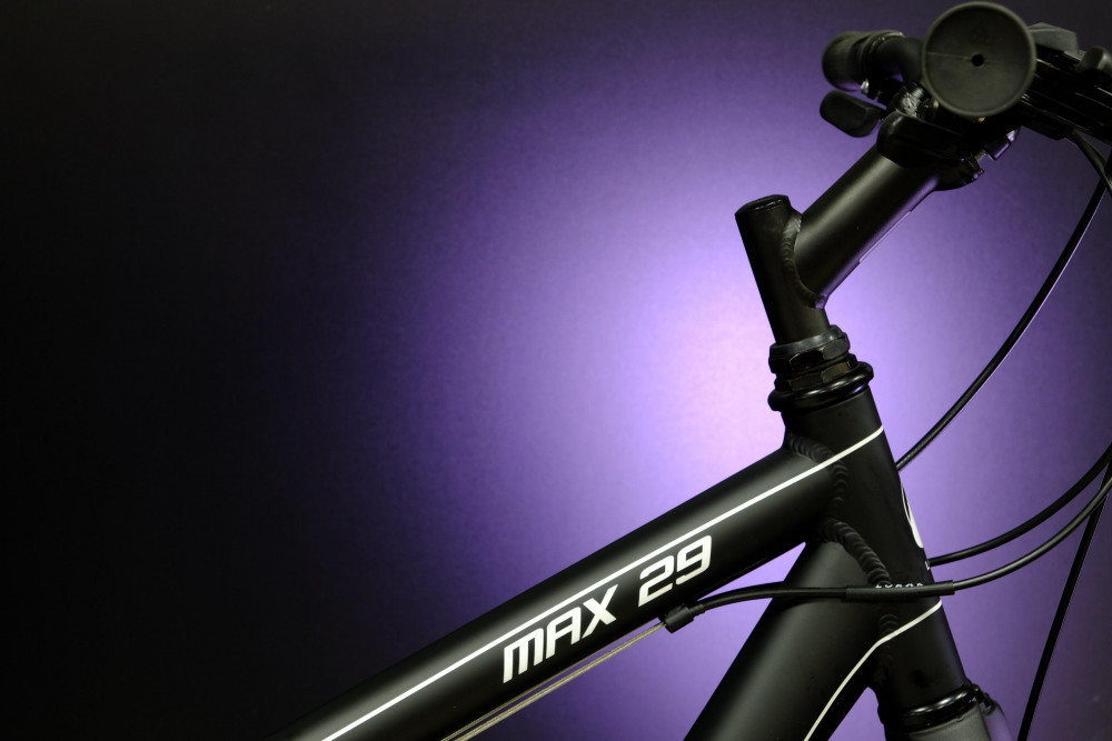 Lorak MAX 29 Матовый Чёрный/Белый 21р (на рост 183-190)