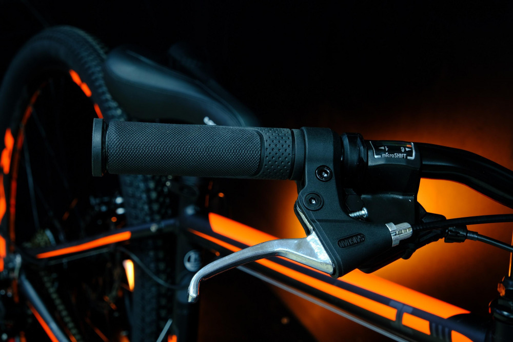 Lorak MAX 150 Матовый Чёрный/Оранжевый 17р (на рост 155-173)